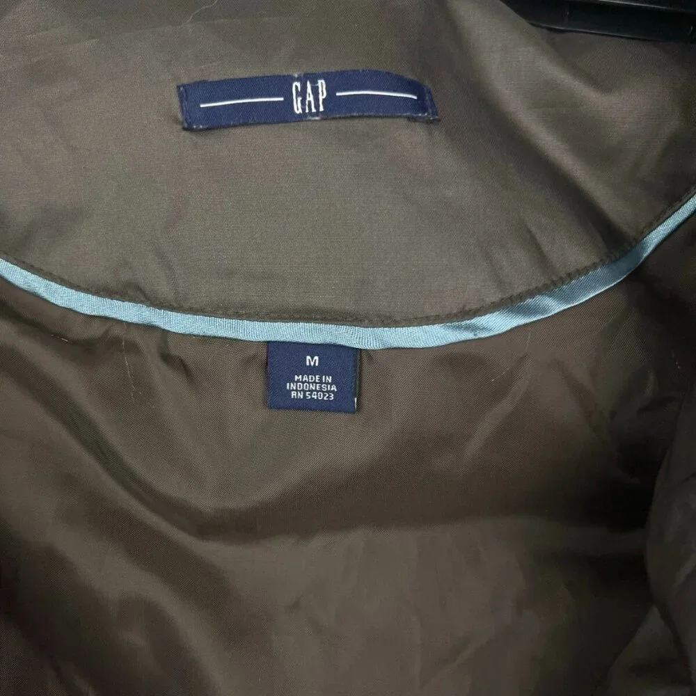 Gap Down Insulated Puffer Vest Women’s Size Medium Full Zip Snap Up w Pockets - Picture 7 of 10